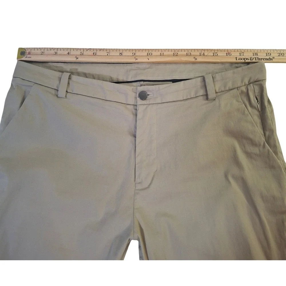 Lululemon Commission Pant Classic Fit Men's 36x33 Tan Khaki Technical Chino